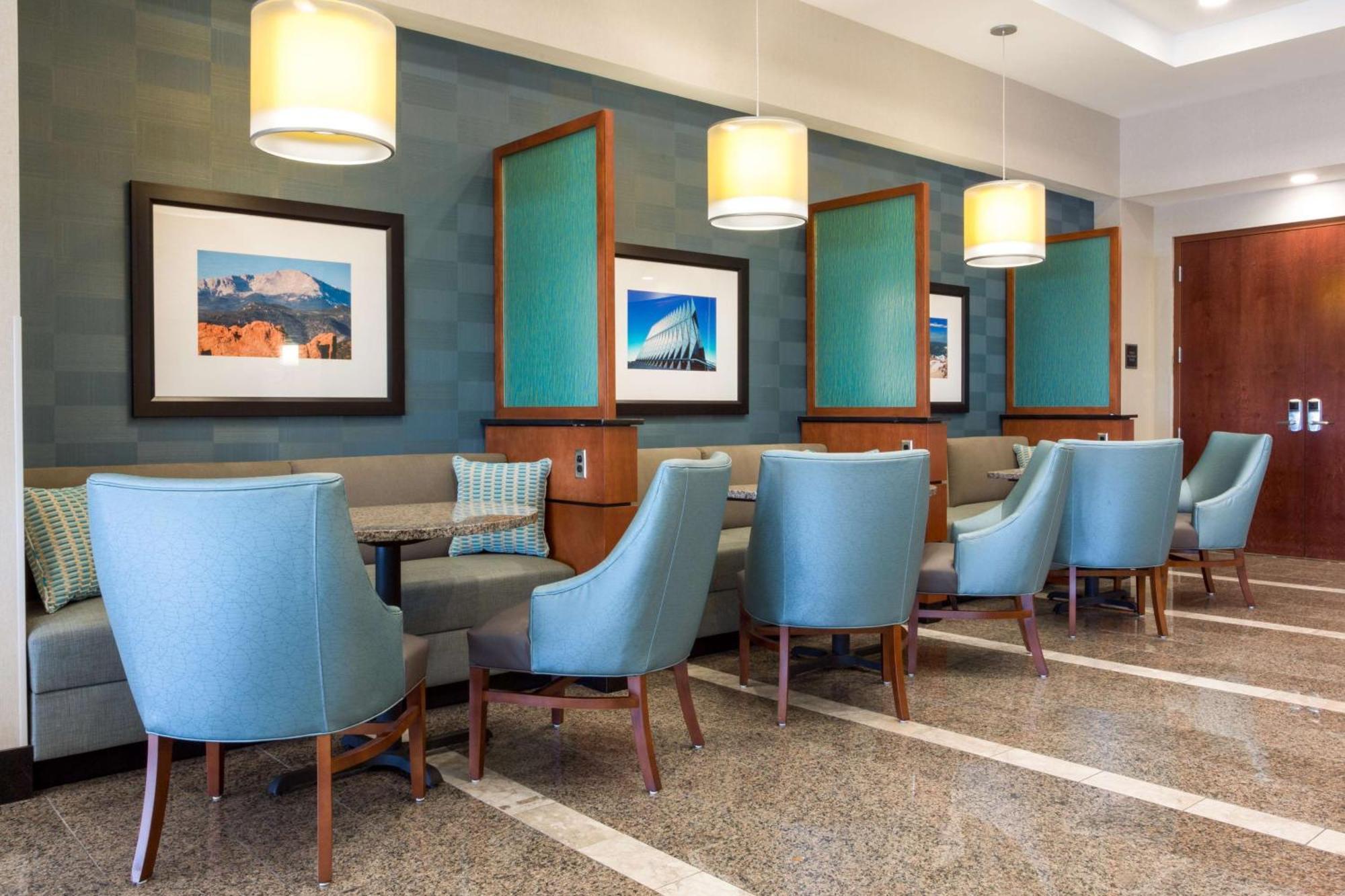 Drury Inn & Suites Colorado Springs Near The Air Force Academy Exterior foto